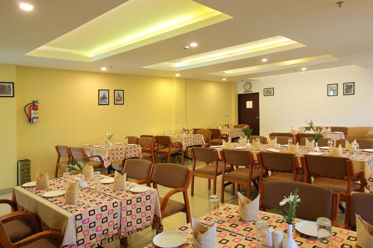 Park Residency Otel Kuttyadi Dış mekan fotoğraf