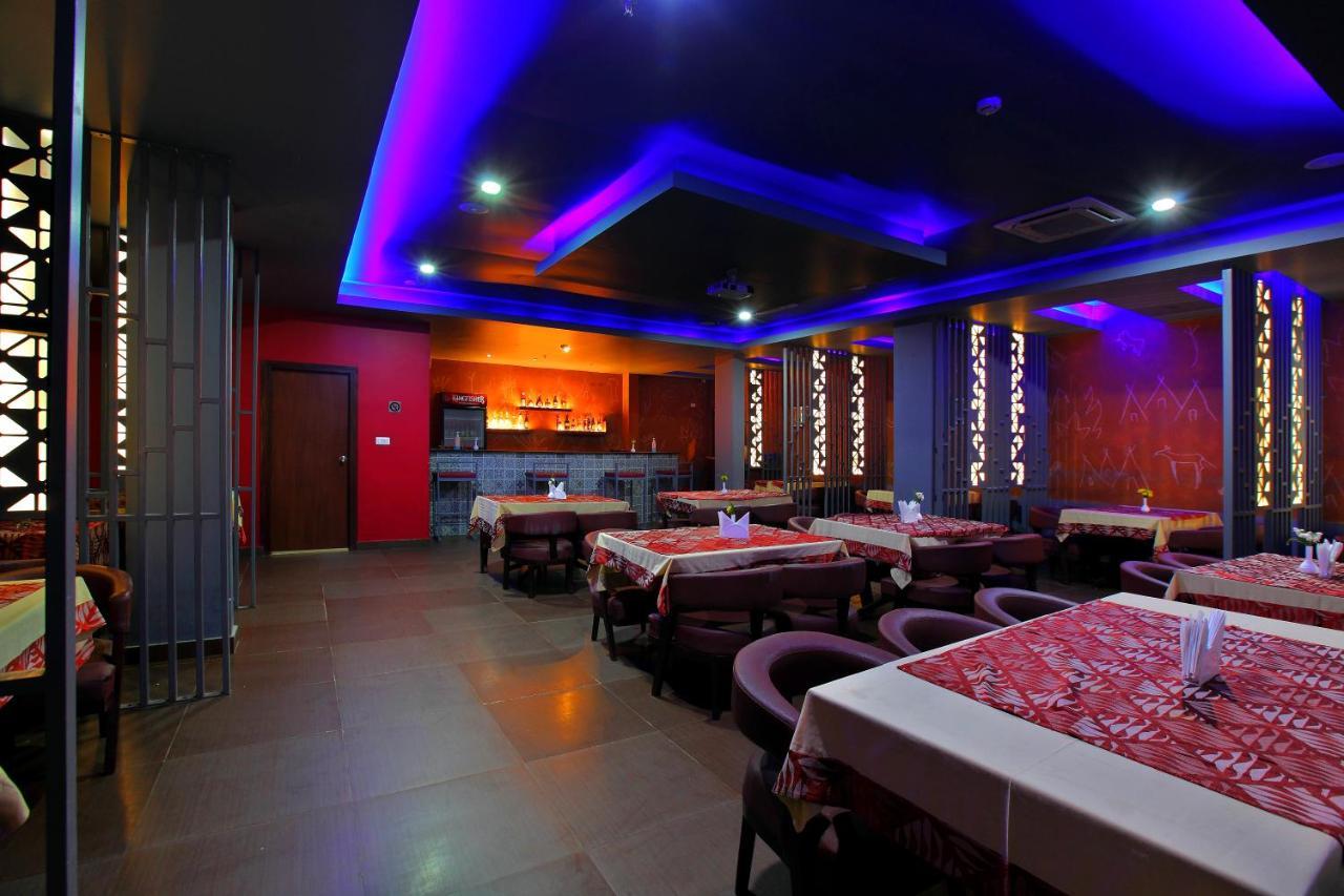 Park Residency Otel Kuttyadi Dış mekan fotoğraf