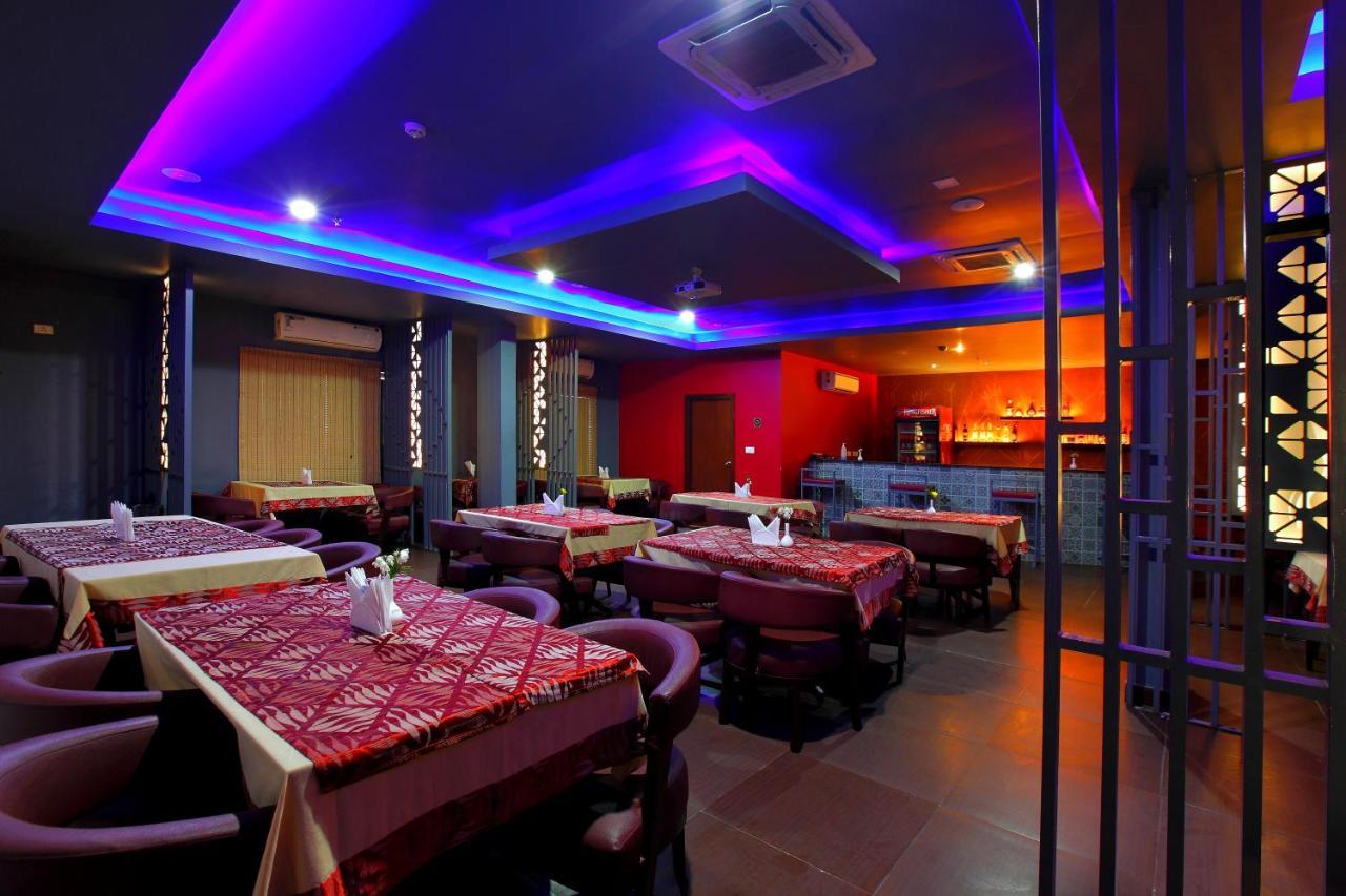 Park Residency Otel Kuttyadi Dış mekan fotoğraf